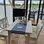 Botel Hausboot Casa Di *