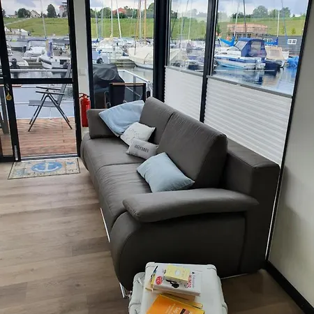 Hausboot Casa Di * Braunsbedra