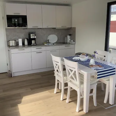 Úszó hotel Hausboot Casa Di